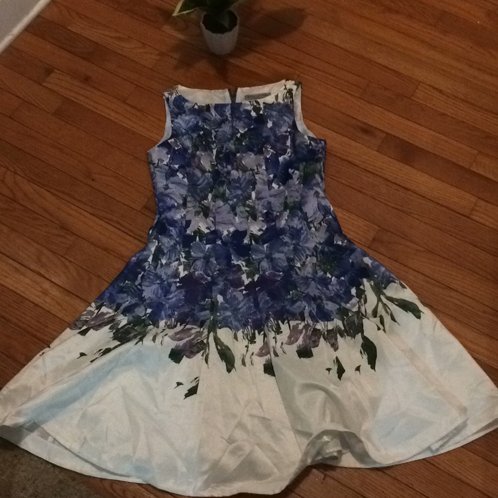 danny and nicole dress
